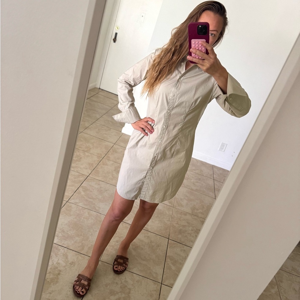 GAP Light Cotto Beige Dress-Shirt Size 8